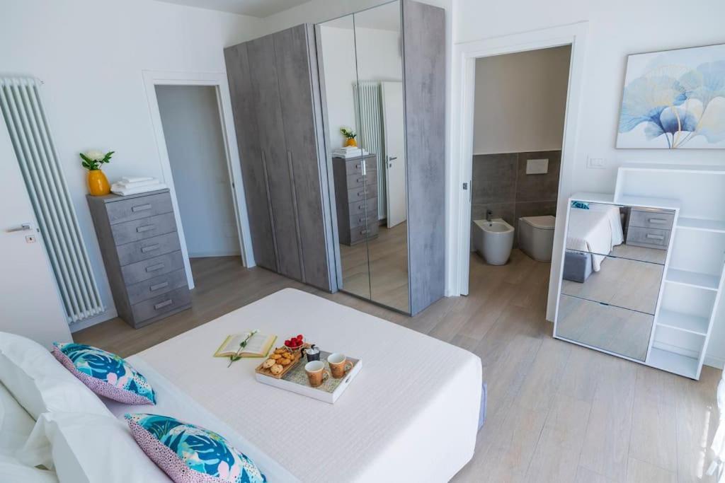 Rossini Home Pesaro Vicino Al Teatro Rossini By Yohome Exteriér fotografie