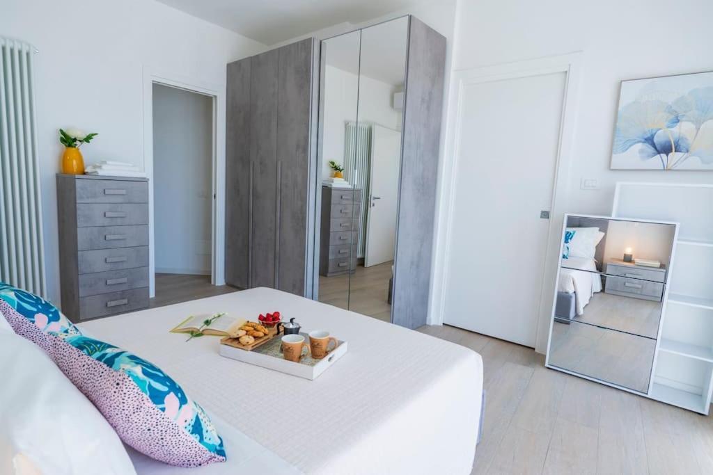 Rossini Home Pesaro Vicino Al Teatro Rossini By Yohome Exteriér fotografie